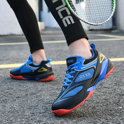 Scarpe da badminton professionali da uomo antiscivolo basse per sport all'aria aperta scarpe da allenamento pinta unita scarpe da corsa casual da uomo