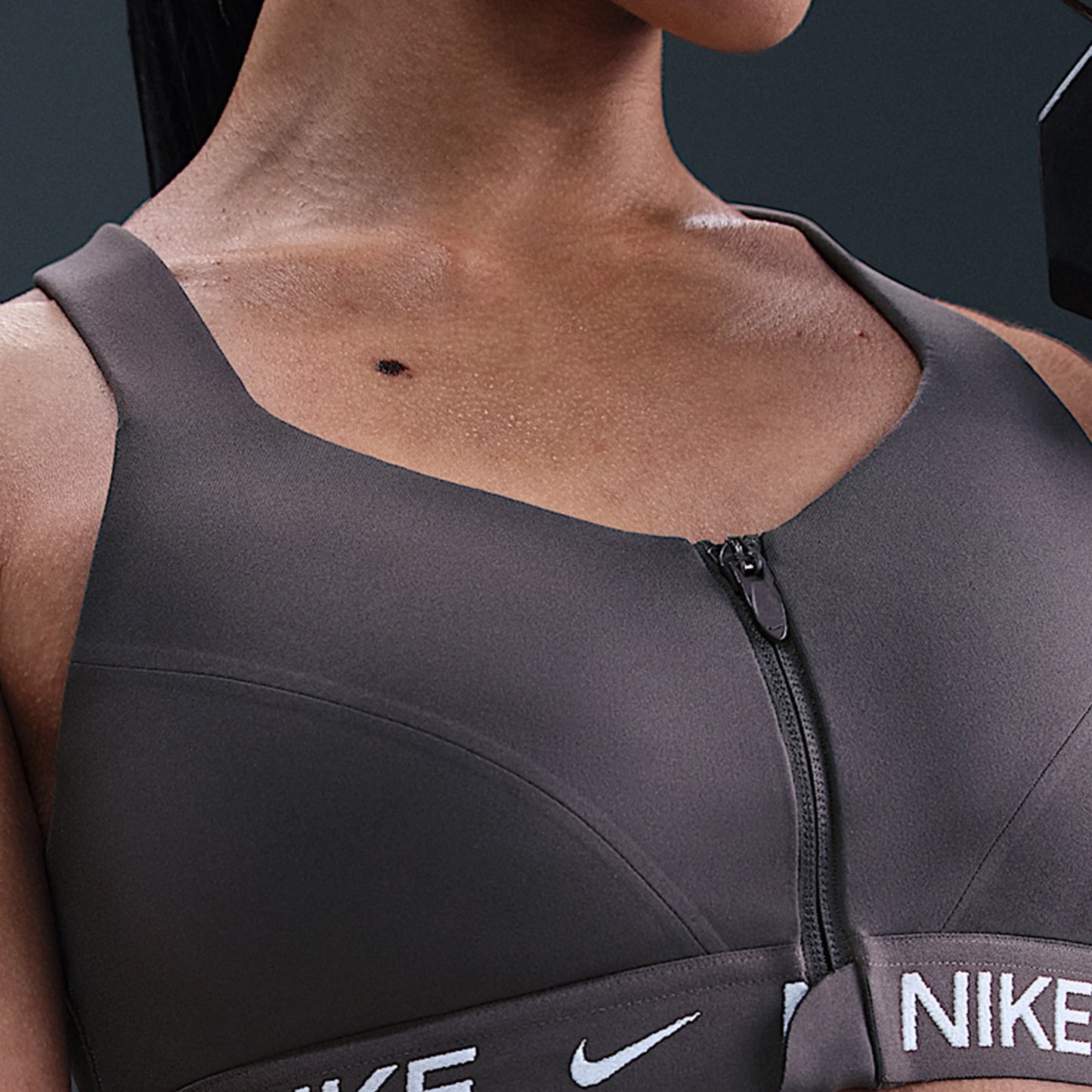 Reggiseno sportivo con zip ad alto supporto da donna Nike Genuine Indy HQ2752-036